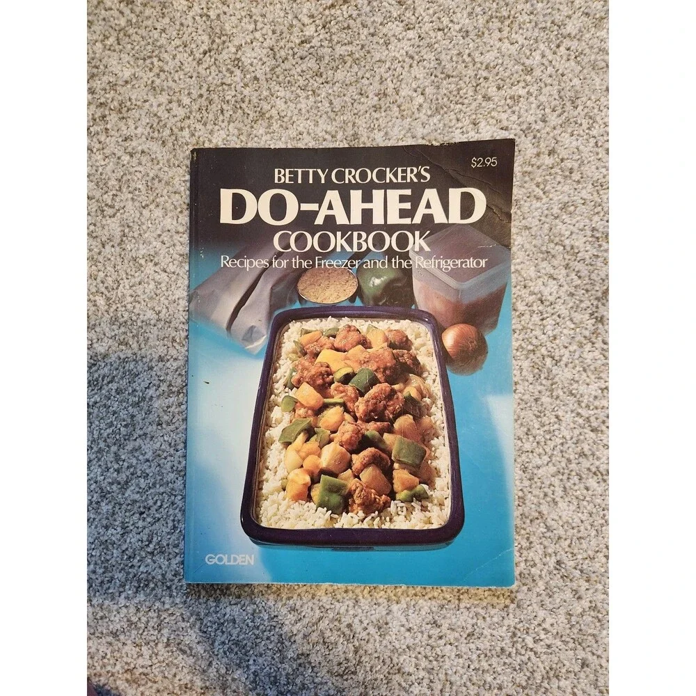 Vintage Betty Crocker's Cookbooks - Picture 2 of 7